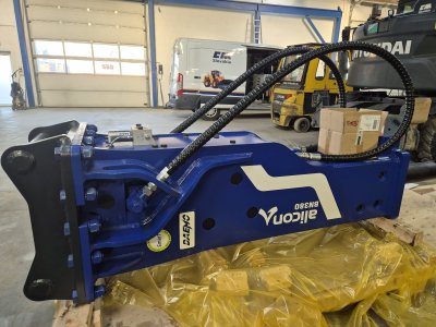 DAEMO BN380 Kladivo vhodné na 30-40 ton bagre v našej požičovni